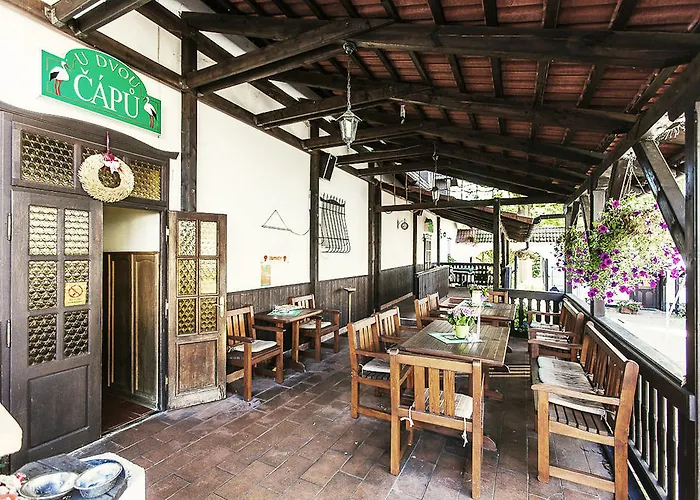 U Dvou Capu Gasthuis Chocerady